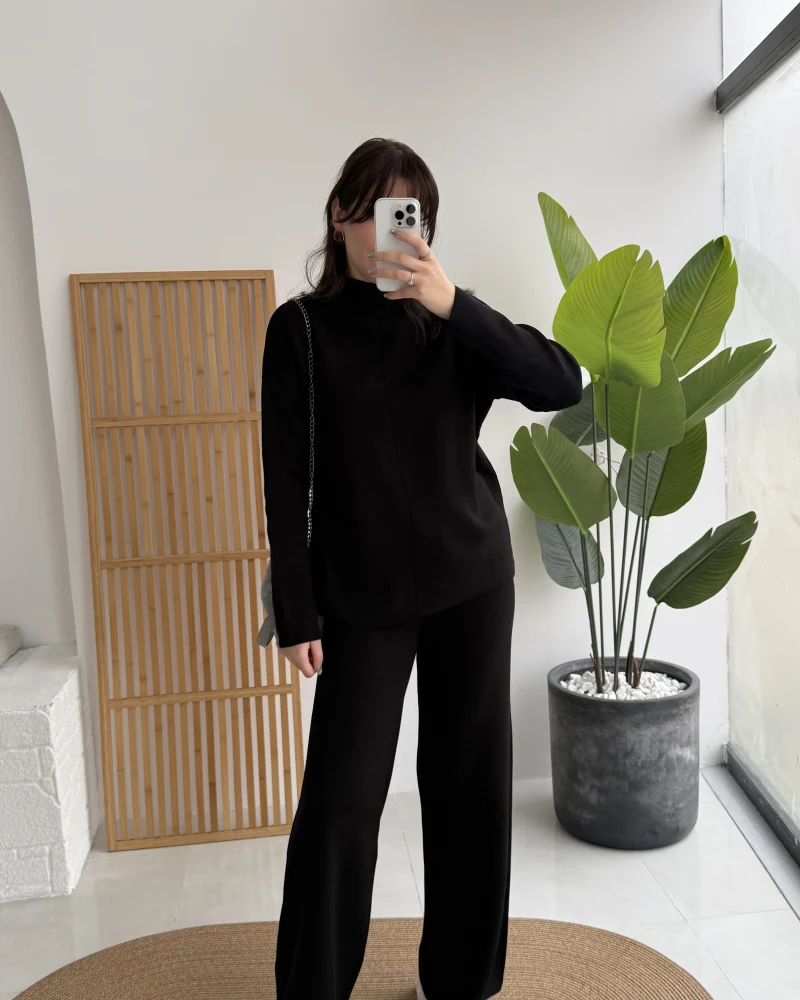 Maysa Dik Yaka Triko Takım - Siyah - Kod: 3804