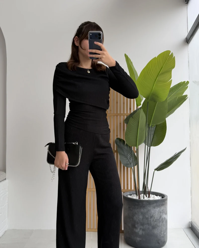 Melanie Fitilli Bluz Pantolon Takım - Siyah