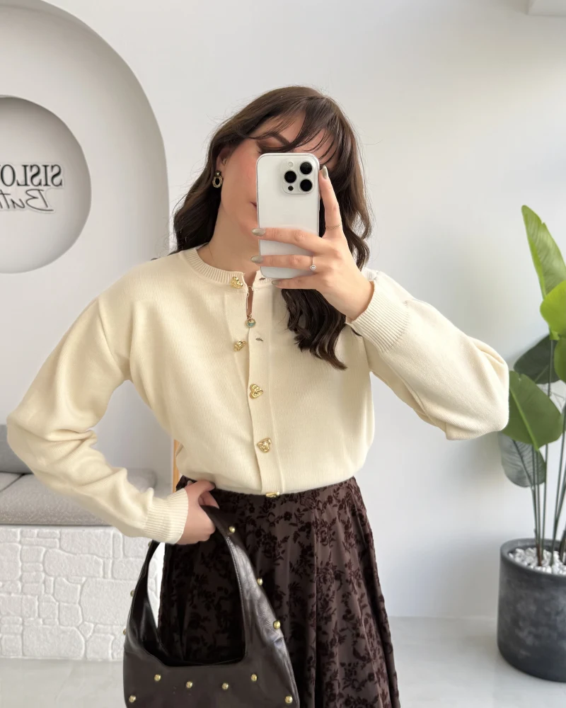 Merly Kalp Düğmeli Triko Hırka - Ekru