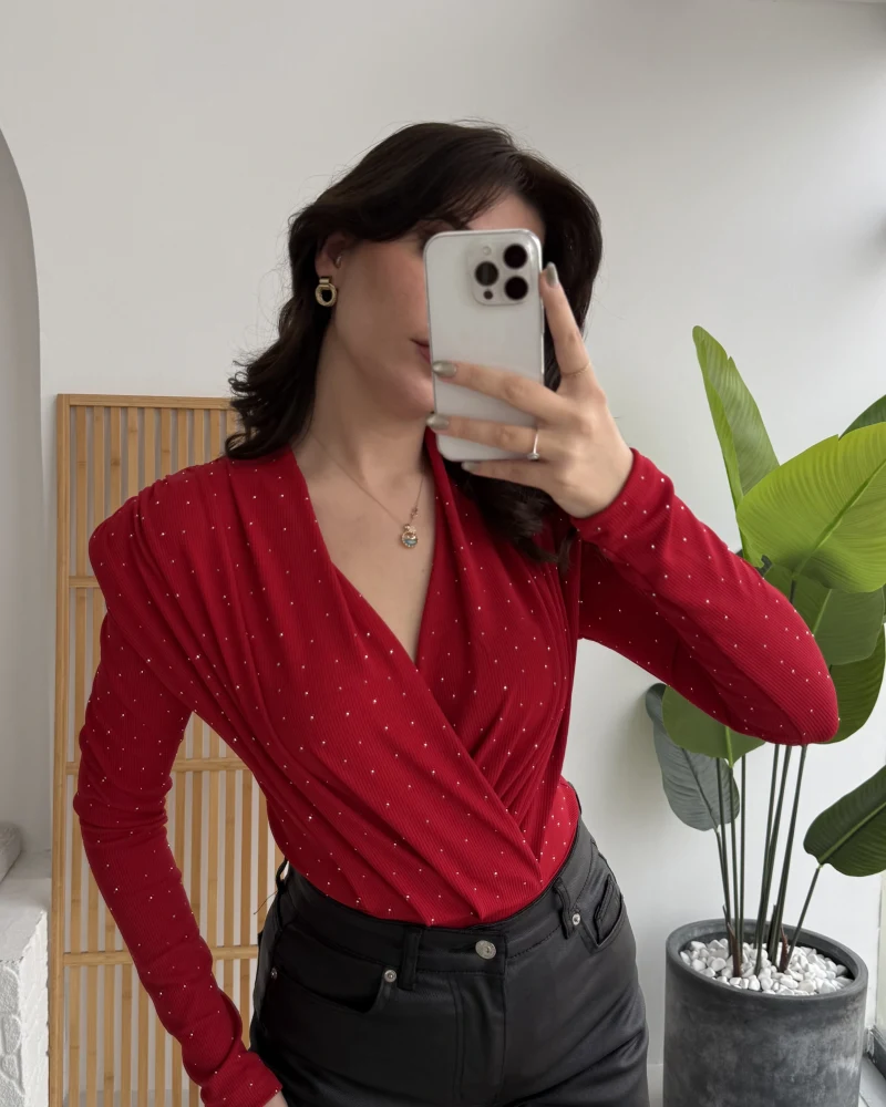 Monica Vatkalı Taşlı Bodysuit Kırmızı