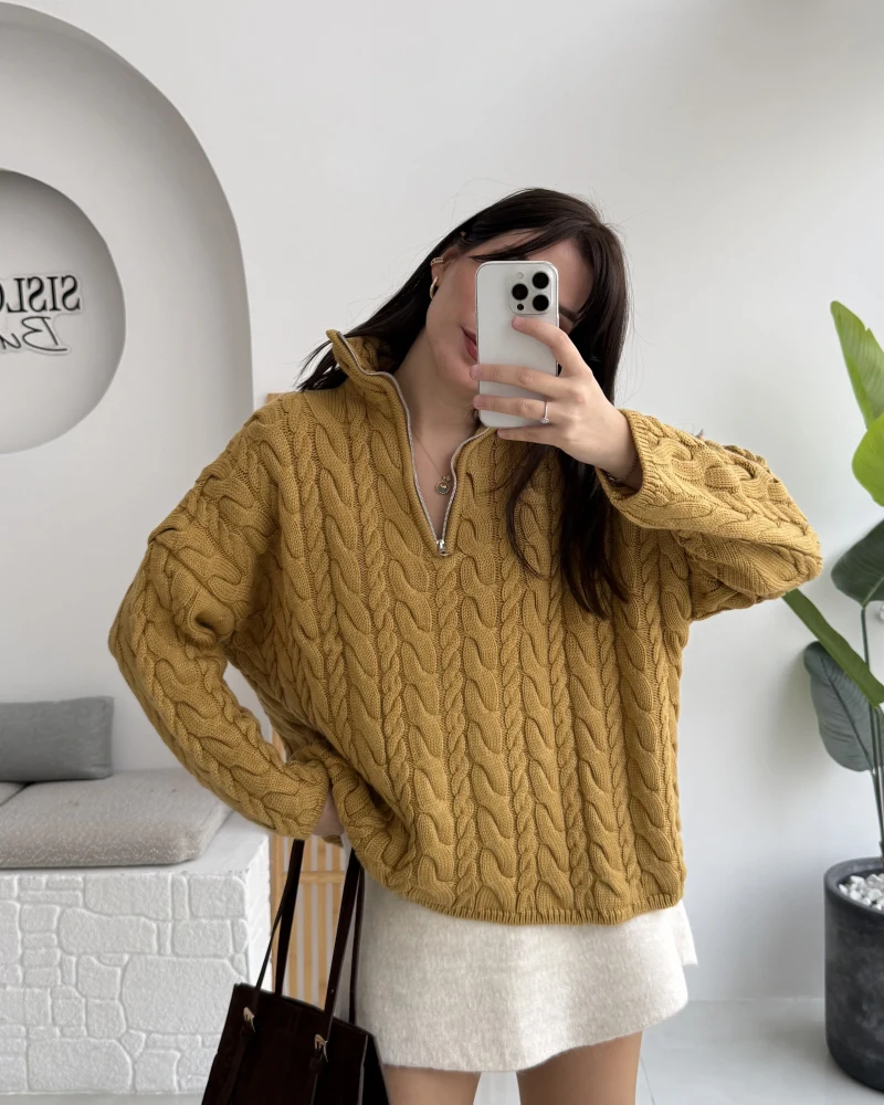 Örgülü Dik Yaka Fermuarlı Kazak - Hardal - Kod: 231078