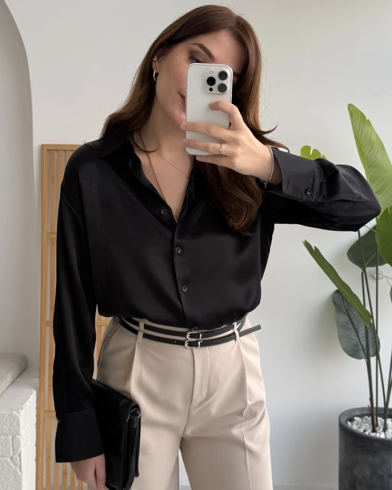 Sofia Dökümlü Saten Gömlek - Siyah