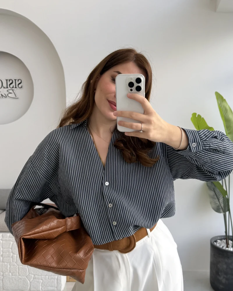 V Yaka Oversize Çizgili Gömlek - Lacivert - Kod: 4906