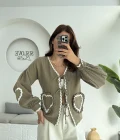 Kalp İşlemeli Pinterst Bluz - Haki - 1027