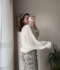 Kolları Katlamalı Ekru Kazak