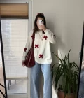 Kurdele Detay Kazak Kırık Beyaz