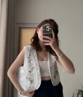 Müslin Çiçek Nakışlı Yelek Beyaz