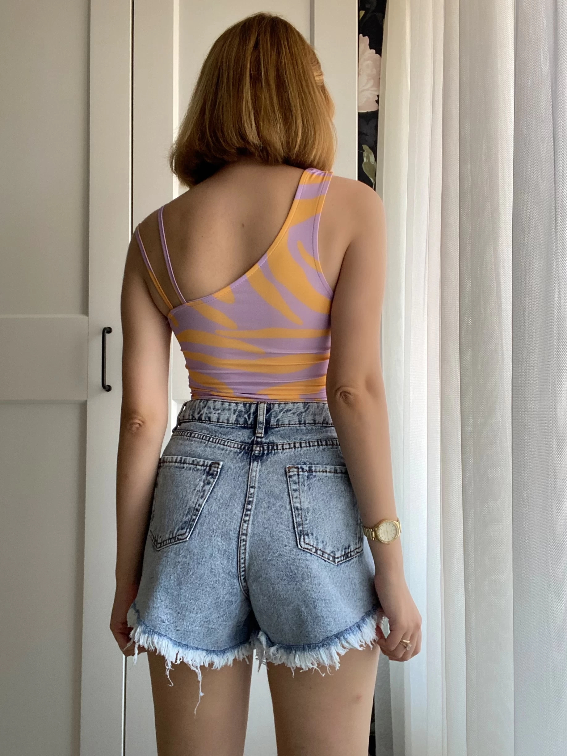 Omuz Detay Crop Lila Renkli