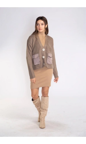 Cep ve Düğme Detaylı Hırka-VİZON