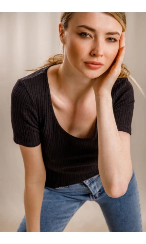 Geniş Yaka Triko Bluz - SİYAH