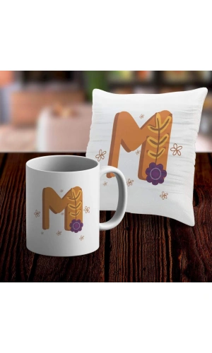 M Harfi Tasarımlı Kupa ve Yastık Kılıfı Hediye Seti