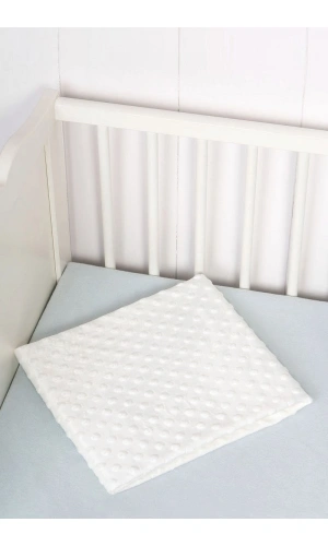 Sema Bebe Fluffy Battaniye (Kabartma Desenli) - Ekru