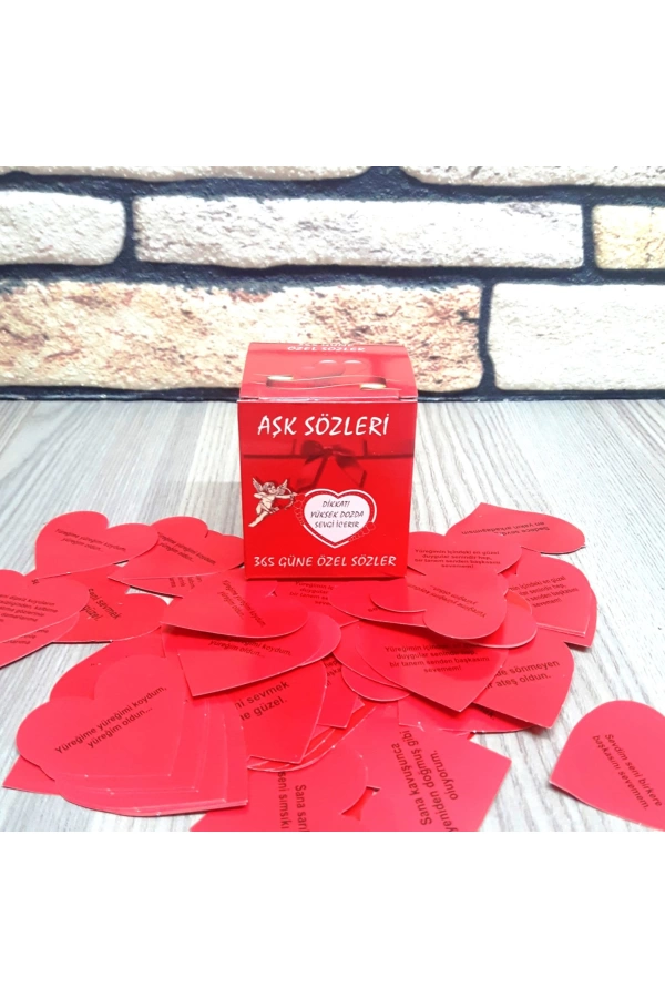 365 Gün Romantik Sözler Yazılı Kalpli Kartlar