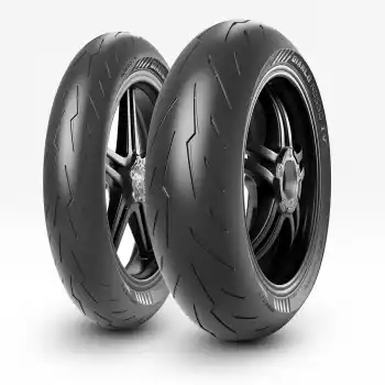 Diablo Rosso IV 240/45ZR17 (82W) TL