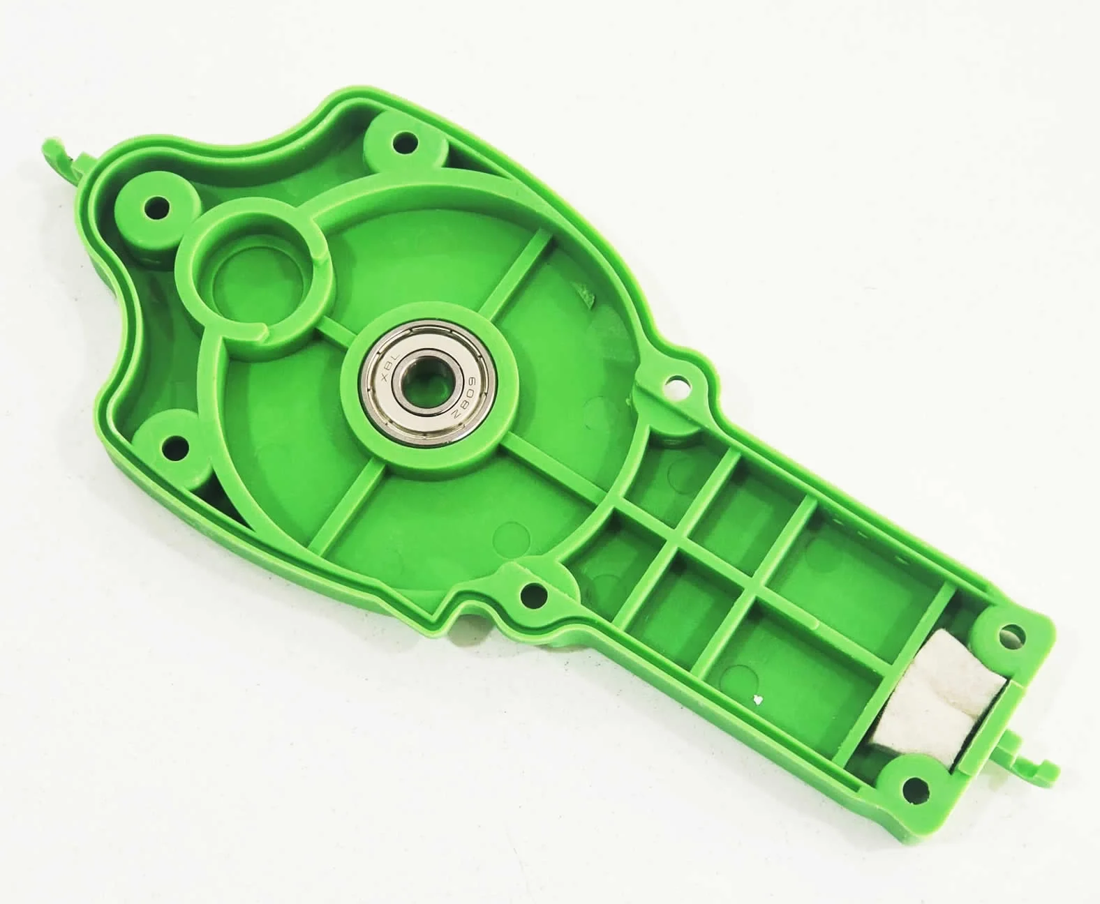 GÖVDE KAPAĞI ÜST KIRMIZI ÇAY TOPLAMA