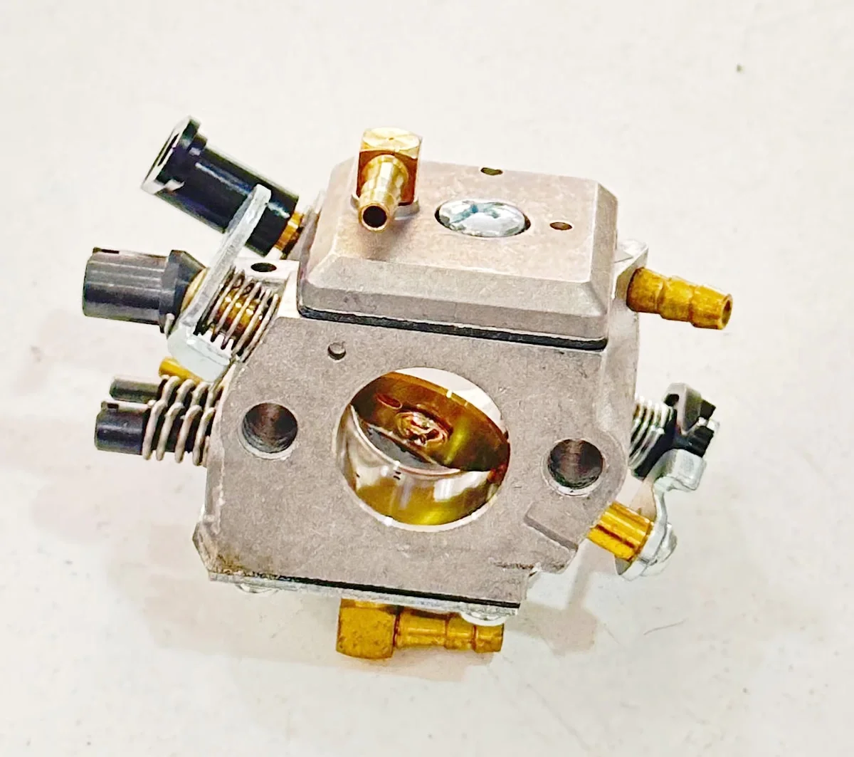 Oleomac 947 952 Motorlu Testere Karbüratör