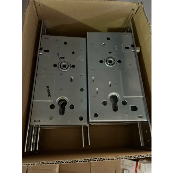 KALE 252 R MONOBLOK ÇELİK KAPI GÖMME KİLİDİ BARELSİZ