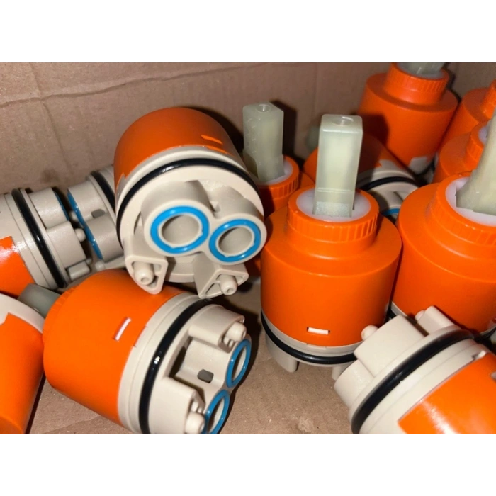 KARTUŞ 40 LIK AYAKLI PK: 50 AD KL:300 AD