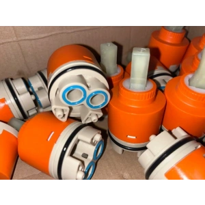 KARTUŞ 40 LIK AYAKLI PK: 50 AD KL:300 AD