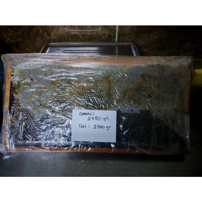 Çıtalı Çam Petek Bal Net 2500g