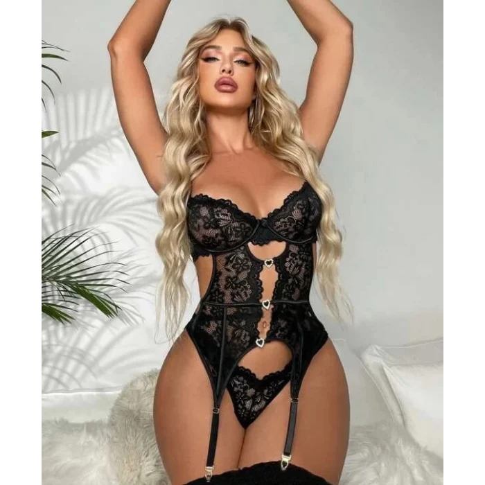 For Dreams 8465 Dantelli Kalp Aksesuar Detaylı Jartiyerli Büstiyer Çorap Takım