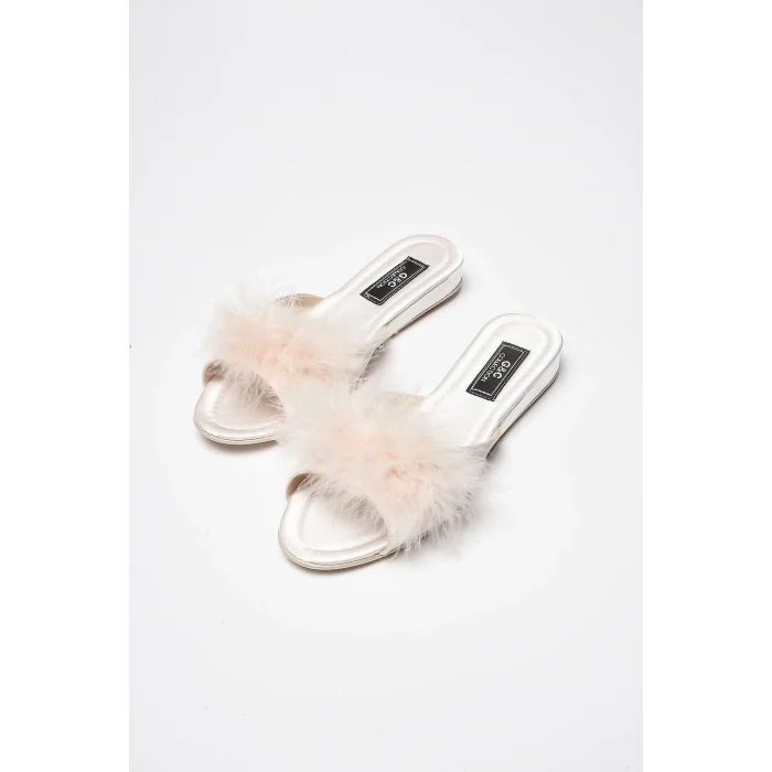 GC 180 Topuksuz Tüylü Terlik