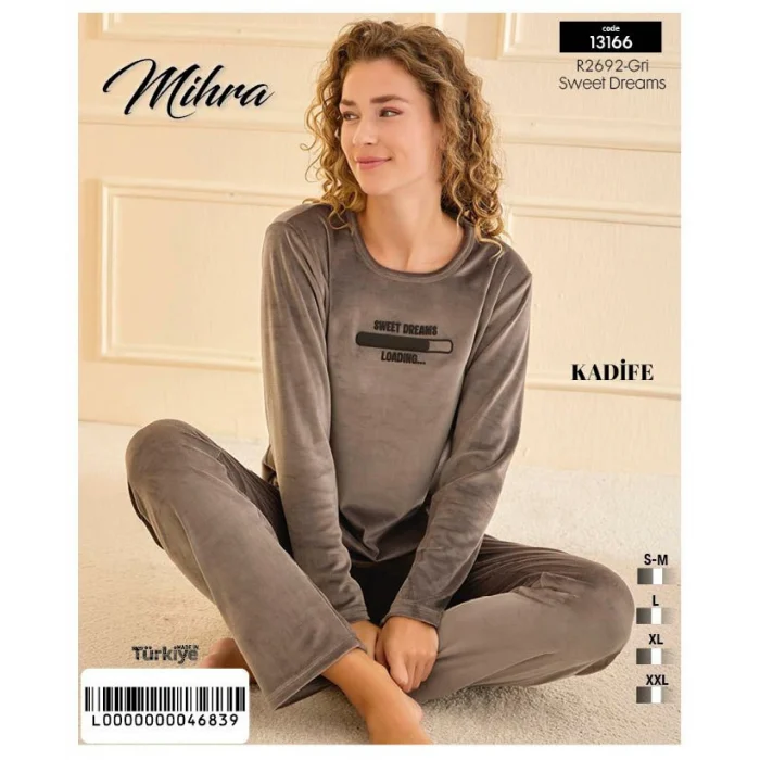 Mihra 13166 Kadın Kadife Uzun Kol Pijama Takımı