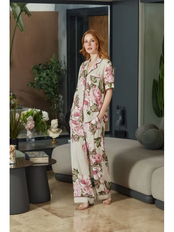 Aqua 26546 Kadın Desenli Düğmeli Kısa Kol Pijama Takım
