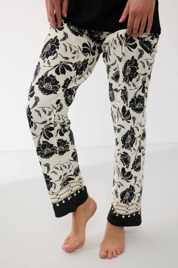 Anıl 11709 Kadın Kısa Kol Tencel Kumaş Desenli Pijama Takımı