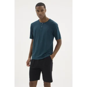 Kocabey ŞT-26213 Erkek Yaka Reçme Şortlu Takım