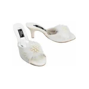 GC 125 Tüylü İncili Bayan Terlik