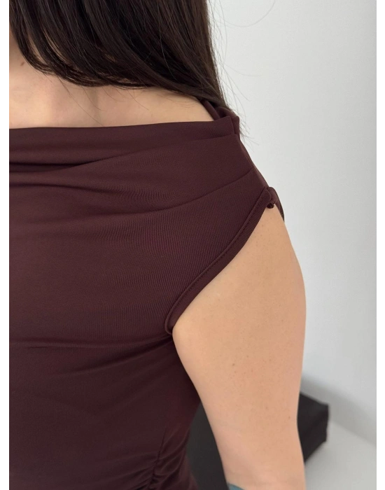 Kahverengi Dalgıç Omuz Bağlamalı Bluz