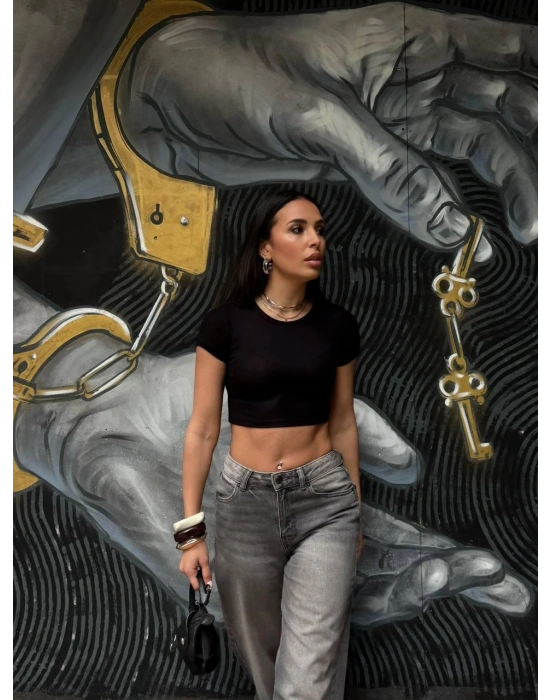 Siyah Kısa Kollu Crop