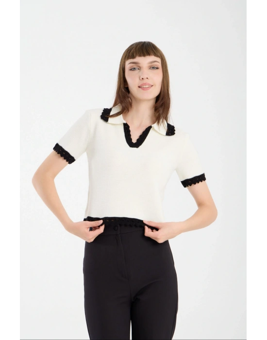 Ekru Yakası Dantelli Kısa Kollu Kazak