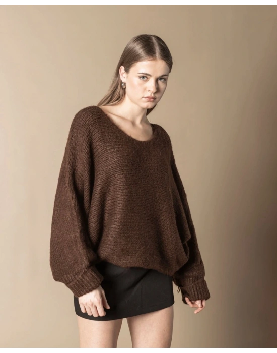 Kahverengi Kolu Katlamalı Kazak