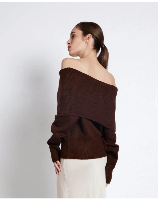 Kahverengi Madonna Yaka Şardonlu Kazak