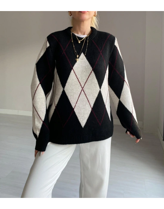 Siyah Baklava Desenli Kazak