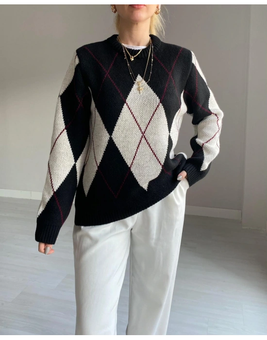 Siyah Baklava Desenli Kazak