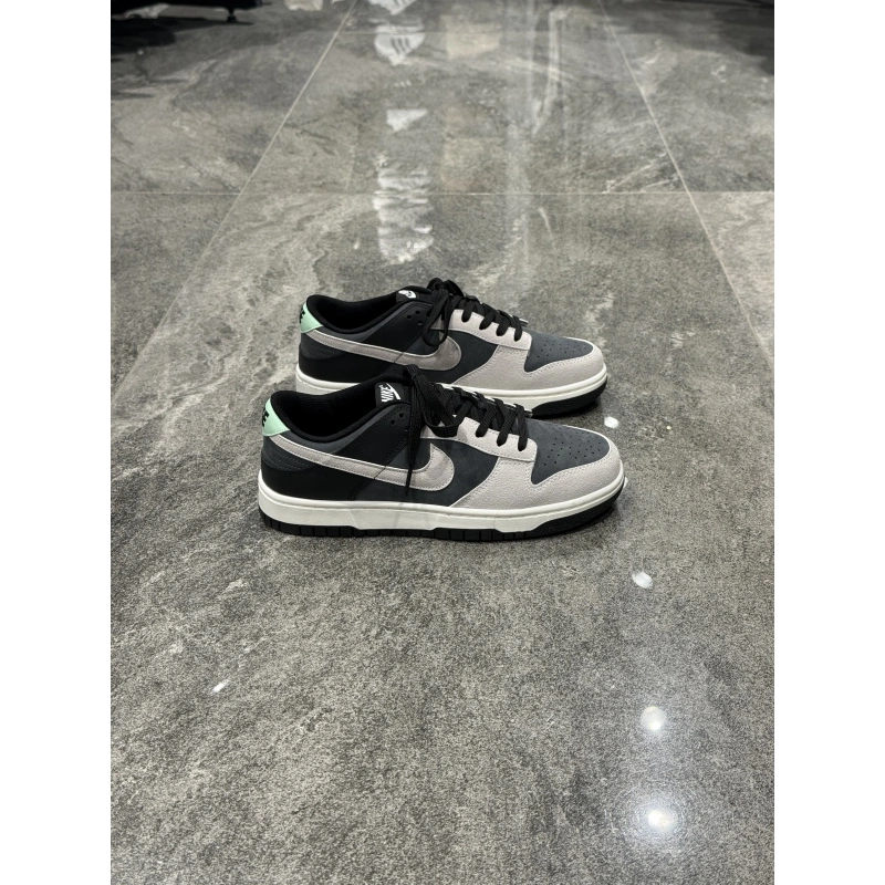 Nıke Dunk Low Siyah Gri Beyaz Mint Detaylı Spor Ayakkabı