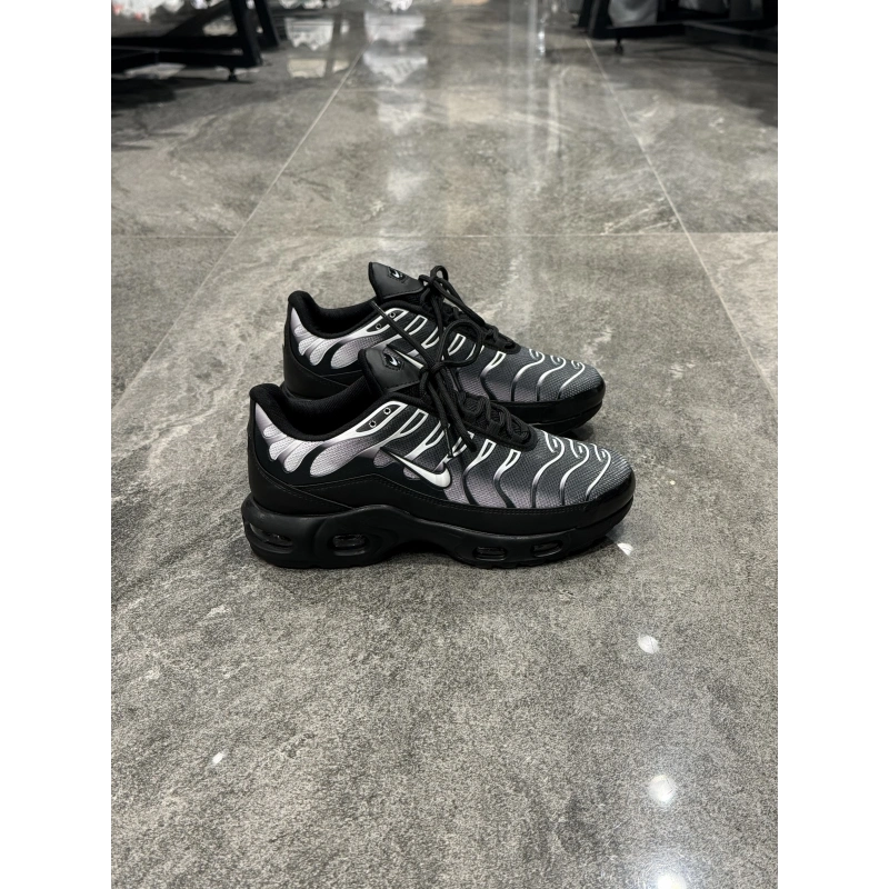 Nıke Air Max Plus TN Siyah Duman Gri Spor Ayakkabı
