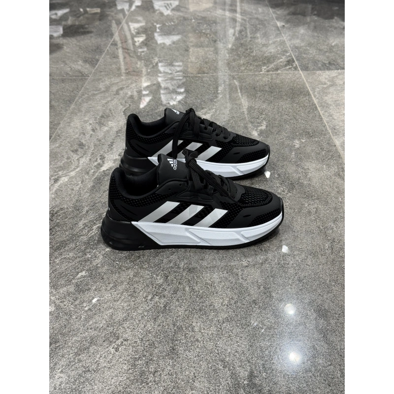 Adidas Runfalcon Siyah Beyaz Detaylı Spor Ayakkabı