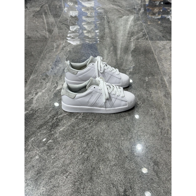 Adidas Süperstar Beyaz Açık Gri Topuk Detaylı Spor Ayakkabı
