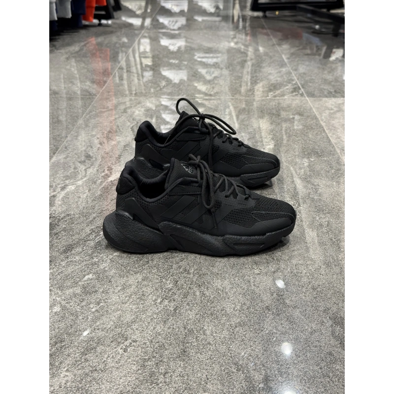 Adidas Jetboost Siyah Siyah Detaylı