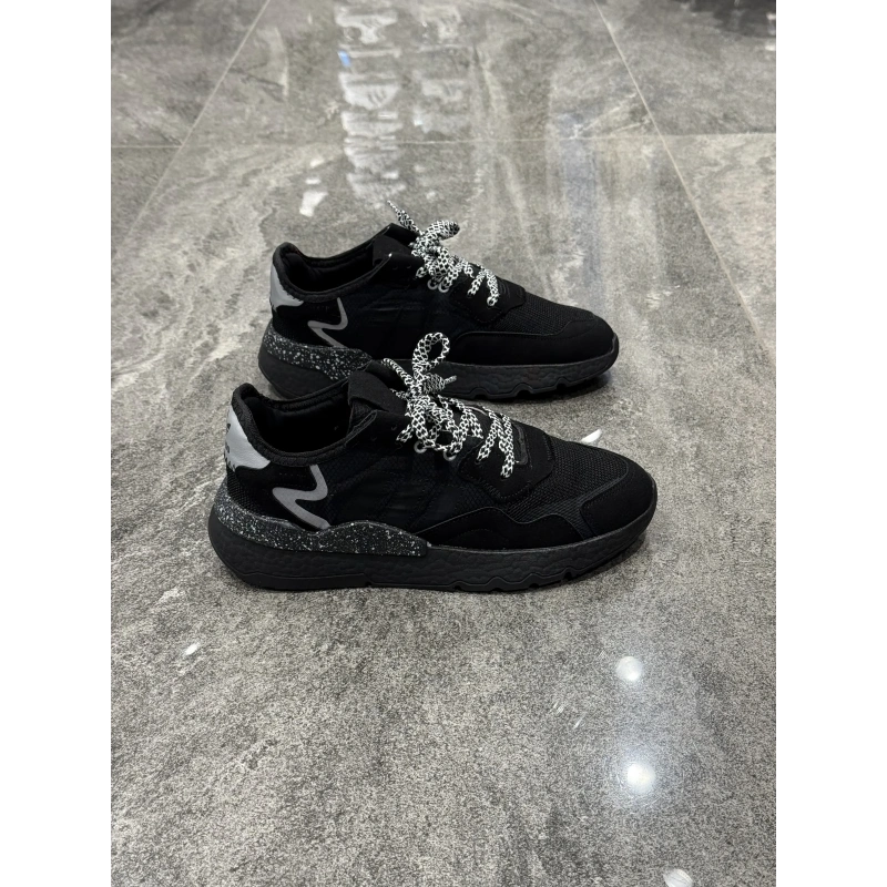 Adidas Jogger Siyah Beyaz Benekli Taban Detaylı