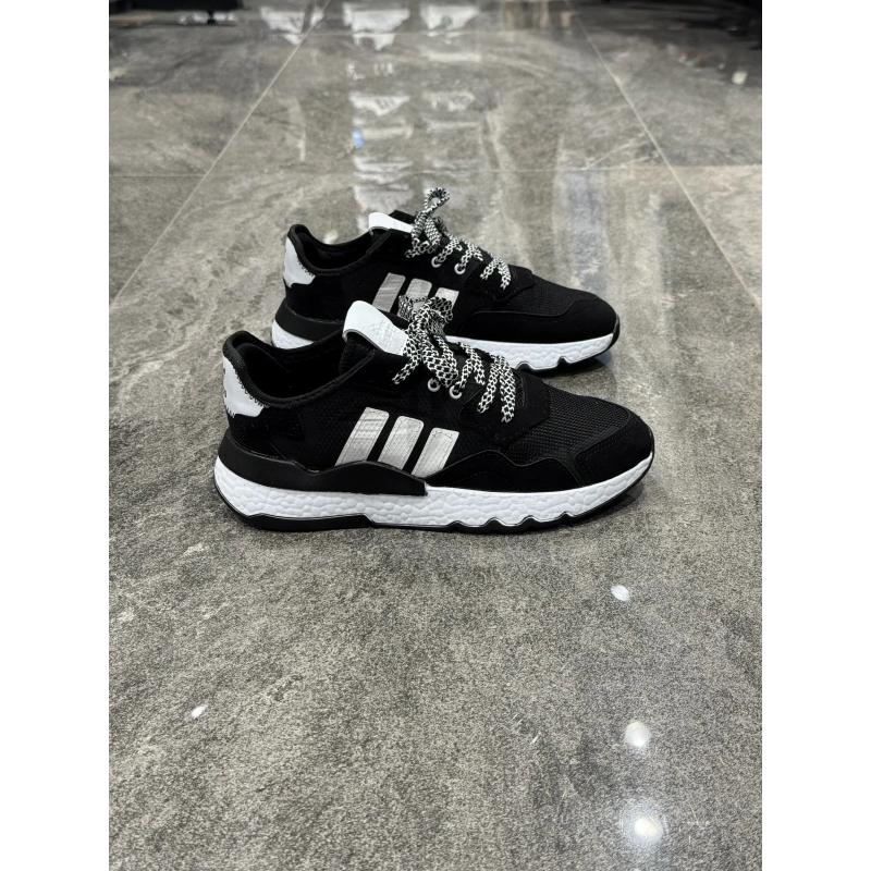 Adidas Jogger Siyah Beyaz Beyaz Taban Detaylı