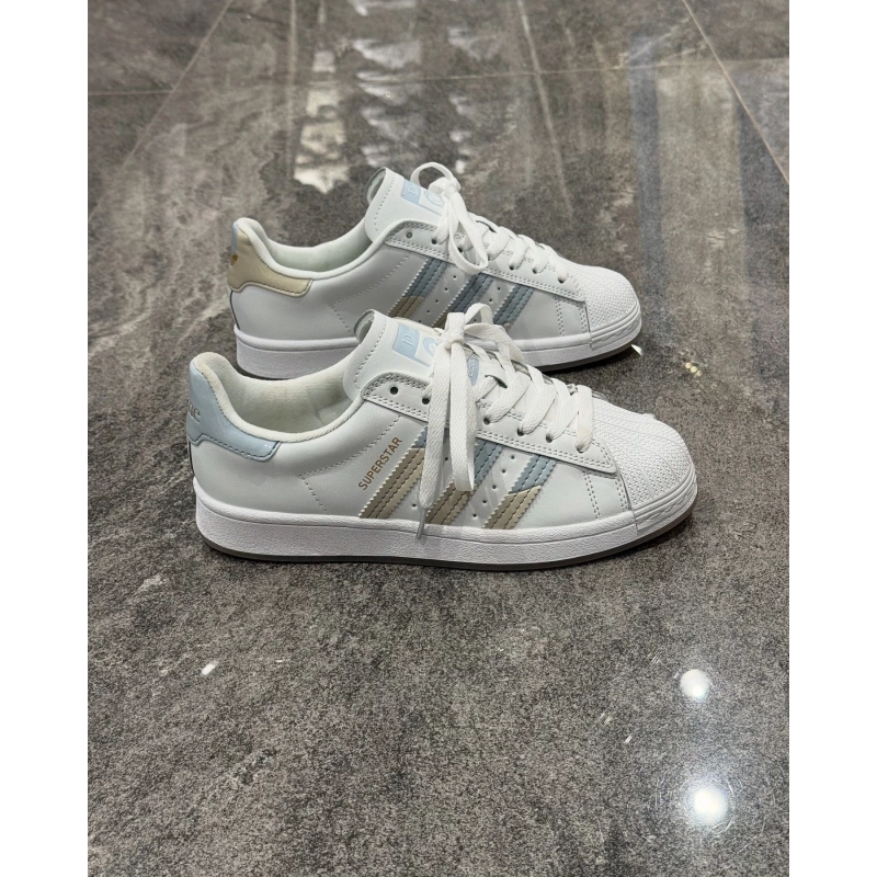 Adidas Süperstar Beyaz Dime Renk Detaylı Spor Ayakkabı