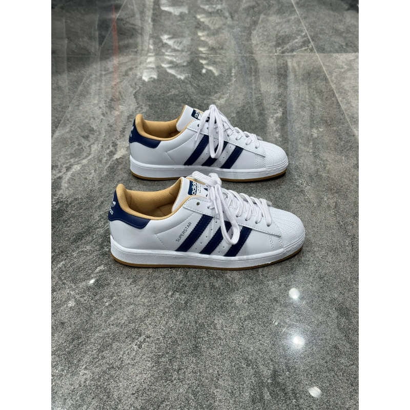 Adidas Süperstar Beyaz Laci Detaylı