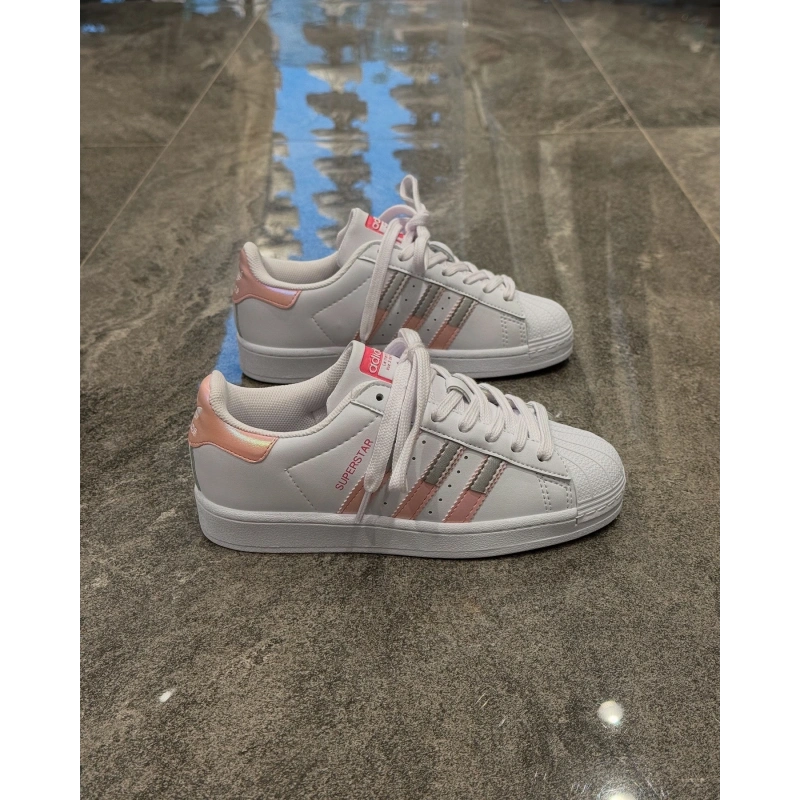 Adidas Süperstar Çift Logo Beyaz Pudra Detaylı