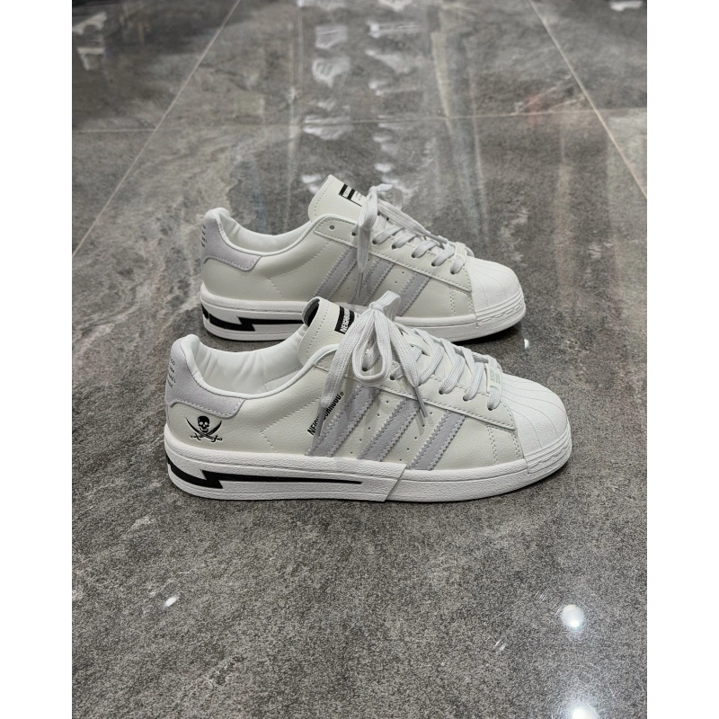 Adidas Süperstar Neıghborhood Tokyo Krem Gri Detaylı