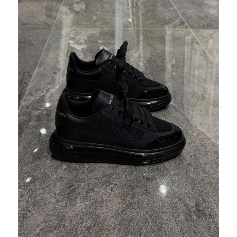 Alexander Mcqueen Siyah Deri Paraşüt Detaylı Spor Ayakkabı